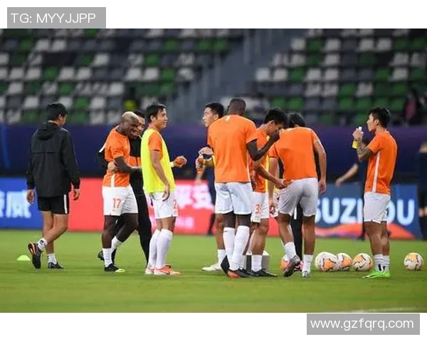 赛后分析：重庆足球队与南京足球队在比赛中的战术灵活性对比探讨