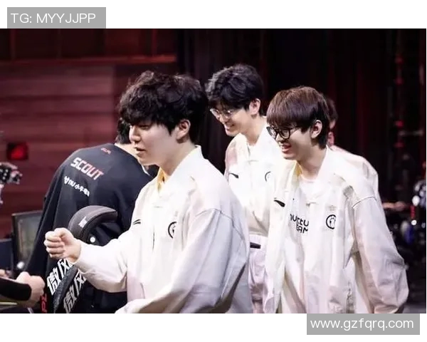 赛后复盘TES与IG对决中的战术较量与团队协作分析