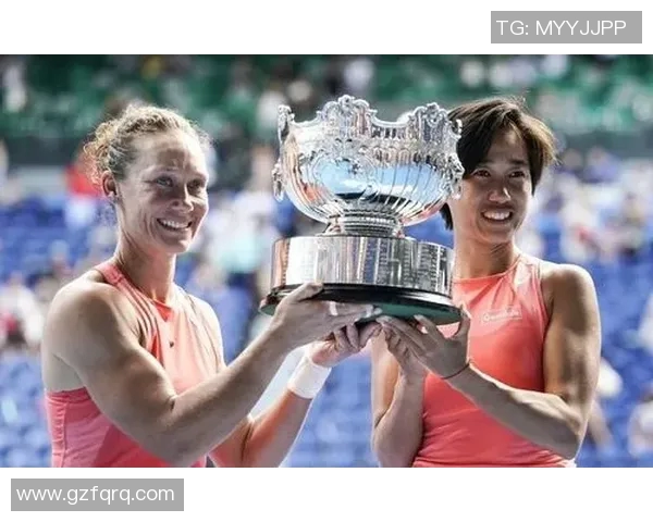 赛后分析：西安网球队与武汉网球队的比赛节奏与战术对比探讨