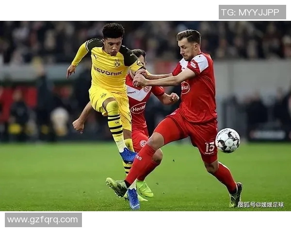 德累斯顿主场迎战汉诺威96双方争夺关键三分的激烈对决