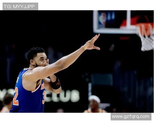 卡尔安东尼唐斯如何在NBA赛场上重塑自己的篮球生涯与领导力
