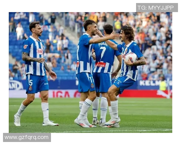 塞尔塔与西班牙人精彩对决视频回顾分析及赛后亮点总结